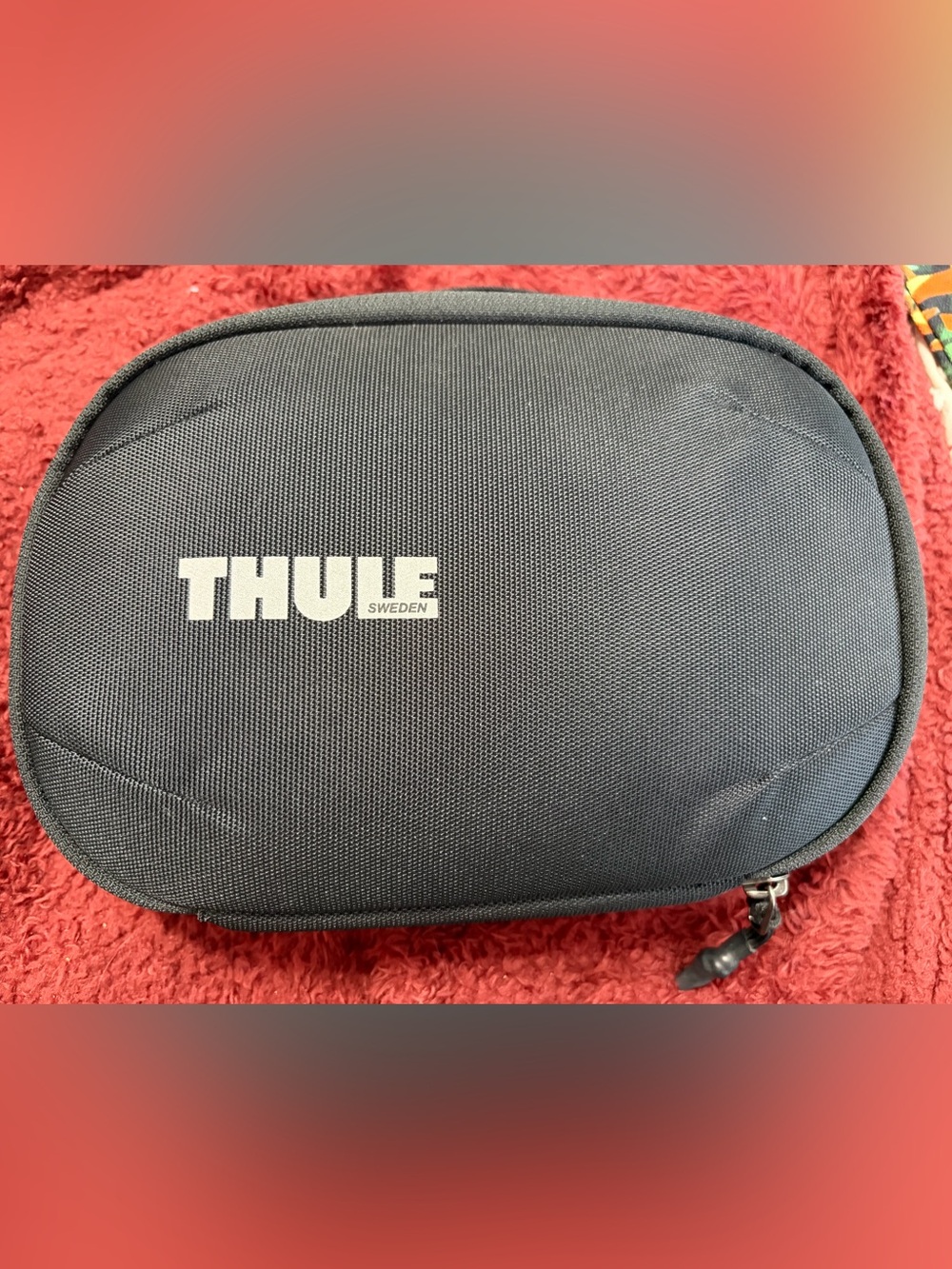Thule Black Travel switch bag